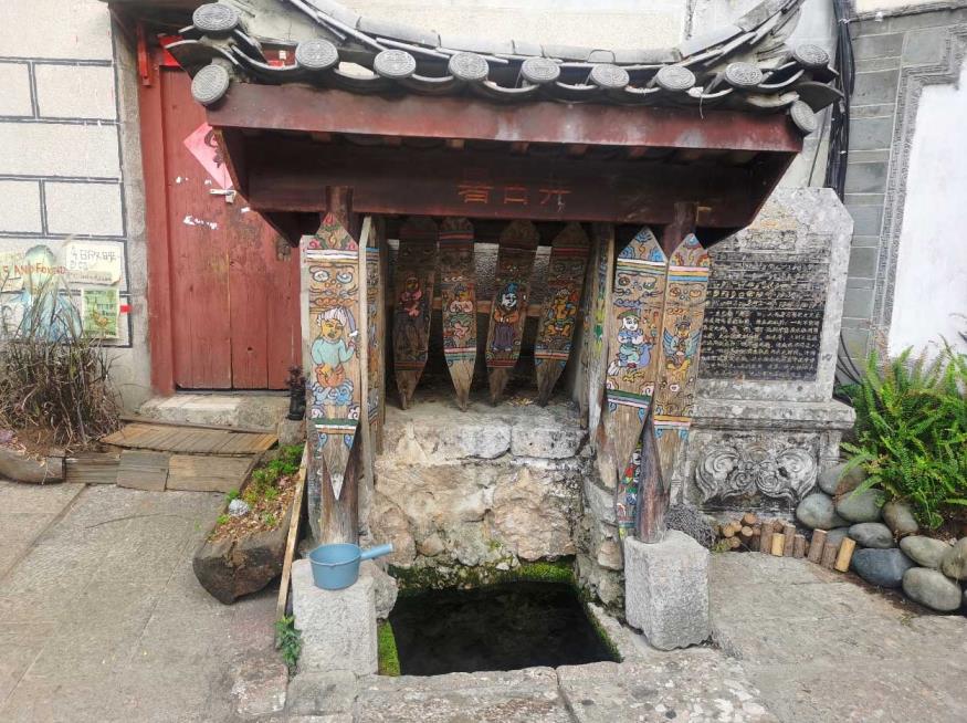 丽江旁触
